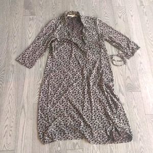 Beautiful dress by Studio🌸🌼🍀